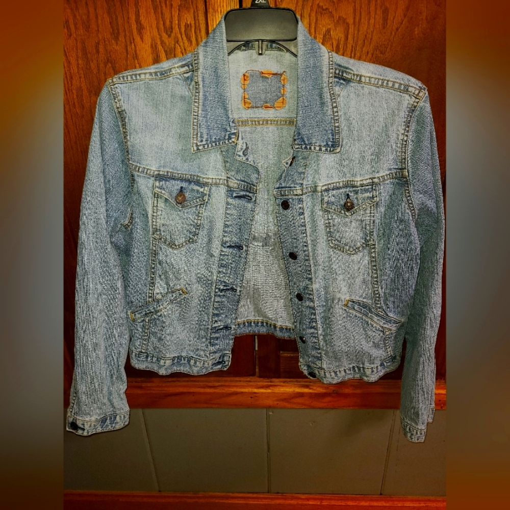 Misses Levis jean jacket size L(12/14)